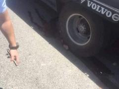 صورة | مصرع سيدة بعد أن دهستها شاحنة شرق رام الله