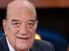 صورة | لن تتوقع كيف كان شكل الفنان حسن حسني بعمر 6 سنوات