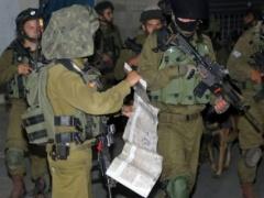 قوات الاحتلال تقتحم بيت لحم وتسلم شاباً استدعاءً لمراجعة مخابراتها