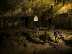 الكشف عن حفريات سرية للاحتلال حول وأسفل الأقصى