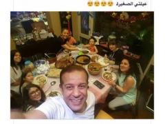 شريف منير يكشف عن جمال زوجته الفنانة المعتزلة بهذه الصورة