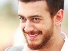 ما الذي يجمع سعد لمجرد ببيرين سات؟