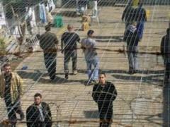 الاحتلال يصدر أحكاماً بحقّ أسرى