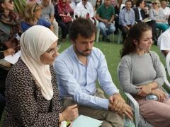 التربية تطلق العام الدراسي بشكل استثنائي في مدرسة الخان الأحمر