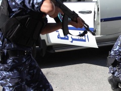 الشرطة:مجهولون يطلقون النار على منزل محامي في نابلس