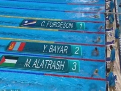 وزير المالية الإسرائيلي يطالب بإلغاء الإعفاءات الضريبة للعمال الفلسطينيين