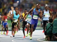 ذهبية عدو التتابع تعود للولايات المتحدة