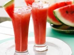 مشروبات تساعدك على التخلص من 'الكرش'