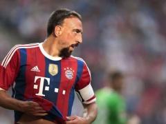 هوميلز يعلق على اعتداء ريبيري 