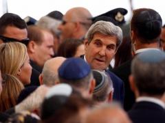 (بالفيديو والصور) مشاركة الرئيس بجنازة بيريز