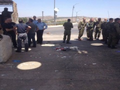 الاحتلال يعتقل شابا من حزما بتهمة نيته تنفيذ عملية