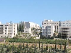 كلية الحقوق والإدارة العامة بجامعة بيرزيت تستضيف ضو المحكمة الدستورية الأردنية