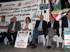 قراقع: وضع الاسرى المضربين لم يعد يحتمل