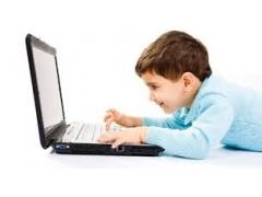 أخصائي: حماية الأطفال من الإنترنت ووسائل الإتصال مسؤولية وطنية