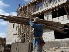 وفاة عامل تعرض لصعقة كهربائية أثناء عمله بمدينة بخانيونس