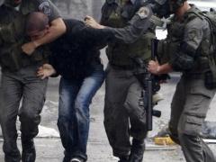 اعتقال شابين  قرب الحرم الابراهيمي في الخليل بدعوى حيازتهما سكاكين