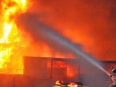 مصرع فلسطينيين في حريق جنوب لبنان