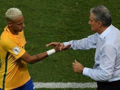 خماسية برازيلية تعيد سحر السيليساو