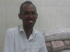 مستوطنون يهاجمون عائلة ويحطمون مركبتهم بنابلس