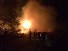 حرائق في الاراضي المحتلة  والرياح تساعد بانتشارها