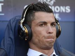 رونالدو يرد على العرض الصيني 