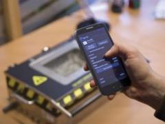 4 علامات تكشف احتواء هاتفك على برنامج تجسس