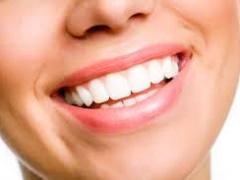 ابتسامتك لها 5 فوائد سحرية على صحتك