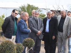 قلقيلية: وكيل وزارة الإعلام ينظم جولة تضامنية في المناطق المعزولة خلف الجدار