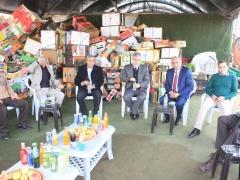 قلقيلية: وكيل وزارة الإعلام ينظم جولة تضامنية في المناطق المعزولة خلف الجدار