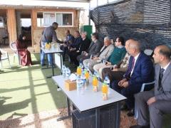 قلقيلية: وكيل وزارة الإعلام ينظم جولة تضامنية في المناطق المعزولة خلف الجدار