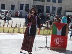 جبهة العمل الطلابي التقدمية، في كلية فلسطين الأهلية تكرم أمهات الشهداء، وأمهات الأسرى