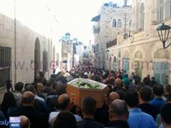 بالصور- جنازة الطفل فادي شطارة الذي توفي بشبهة الخطأ الطبي