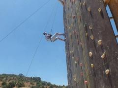 -بمشاركة 30 فرداً- كشافة 