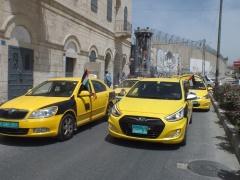 تظاهرة جماهيرية تضامناً مع الأسرى المضربين في سجون الاحتلال بمناسبة يوم العمال العالمي