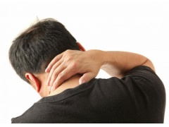 آلام مؤخرة الرقبة قد ترجع للصداع النصفي