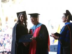 بالصور- جامعة بيت لحم تحتفل بتخريج الفوج الحادي والأربعين من طلبتها