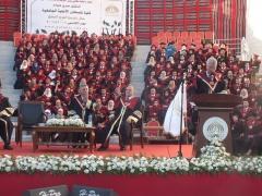 كلية فلسطين الأهلية الجامعية تحتفل بتخريج الفوج السابع من طلبتها