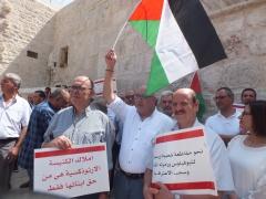 بالصور:مؤتمر صحفي واعتصام للفعاليات الأرثوذكسية على بلاط كنيسة المهد