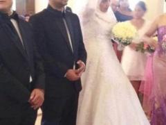 بالصور- تكلل زواجهما داخل الكنيسة...مسيحي ومسلمة والزفاف لبنانيٌّ في تبنين