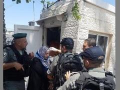 الاحتلال يداهم منزل منفذة عملية القدس