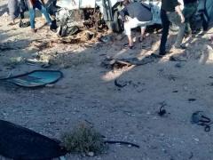 بالصور والفيديو- مصرع 6 أشخاص بحادث تصادم في معان