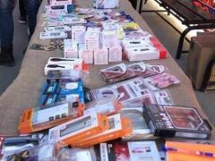 جبهة العمل لطلابي في كلية فلسطين الأهلية  تنظم معرضا للكتاب والمنتجات التراثية