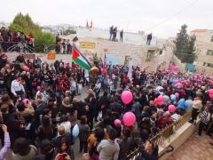 احتفال شعبي وديني حاشد بعيد القديس نيقولاوس في بيت جالا يستبعد البطريرك ثيوفيلوس  