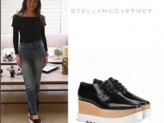 بالصور- ماريتا الحلاني تتألق صوتاً وإطلالة.. وهذه أحذيتها المفضلة