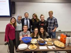 (بالصور) الفنّان الفلسطيني الياس حلبي يشارك في معرض 