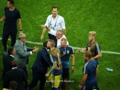 بالصور-  هدف كروس القاتل يفجر أزمة في مباراة السويد