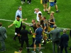 بالصور-  هدف كروس القاتل يفجر أزمة في مباراة السويد