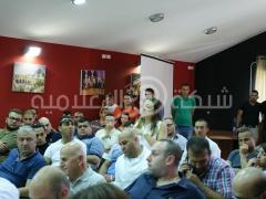 وقفة شعبية تستنكر التجاوزات الواقعة و المنفذة على القطاع الفندفي