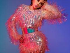 أسبوع يشع جاذبية وأنوثة في عالم الفن بسبب هيفاء وهبي  والملكة أحلام تبارك لها