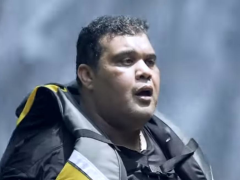 رامز في الشلال: أحمد فتحي ينطق الشهادتين ورامز جلال يسخر من وزنه